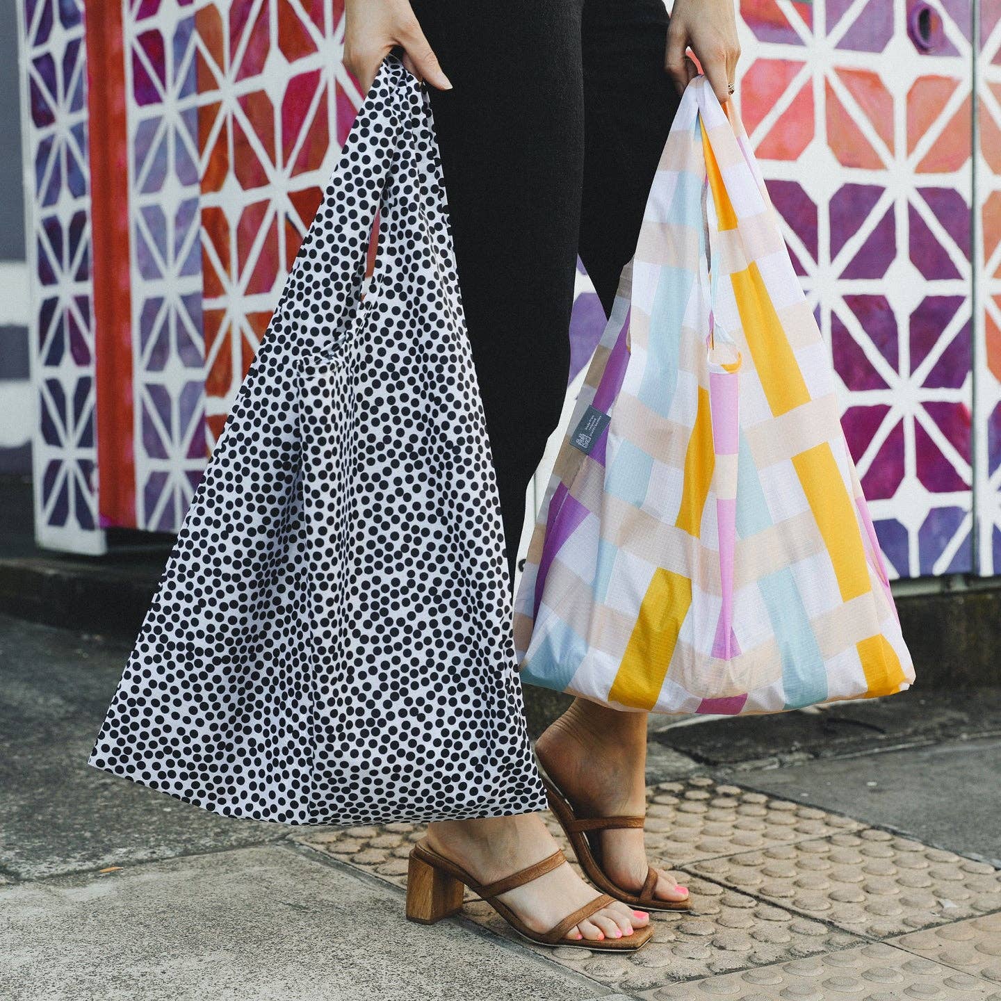 Black & White Spots - Foldable Shopper Bag