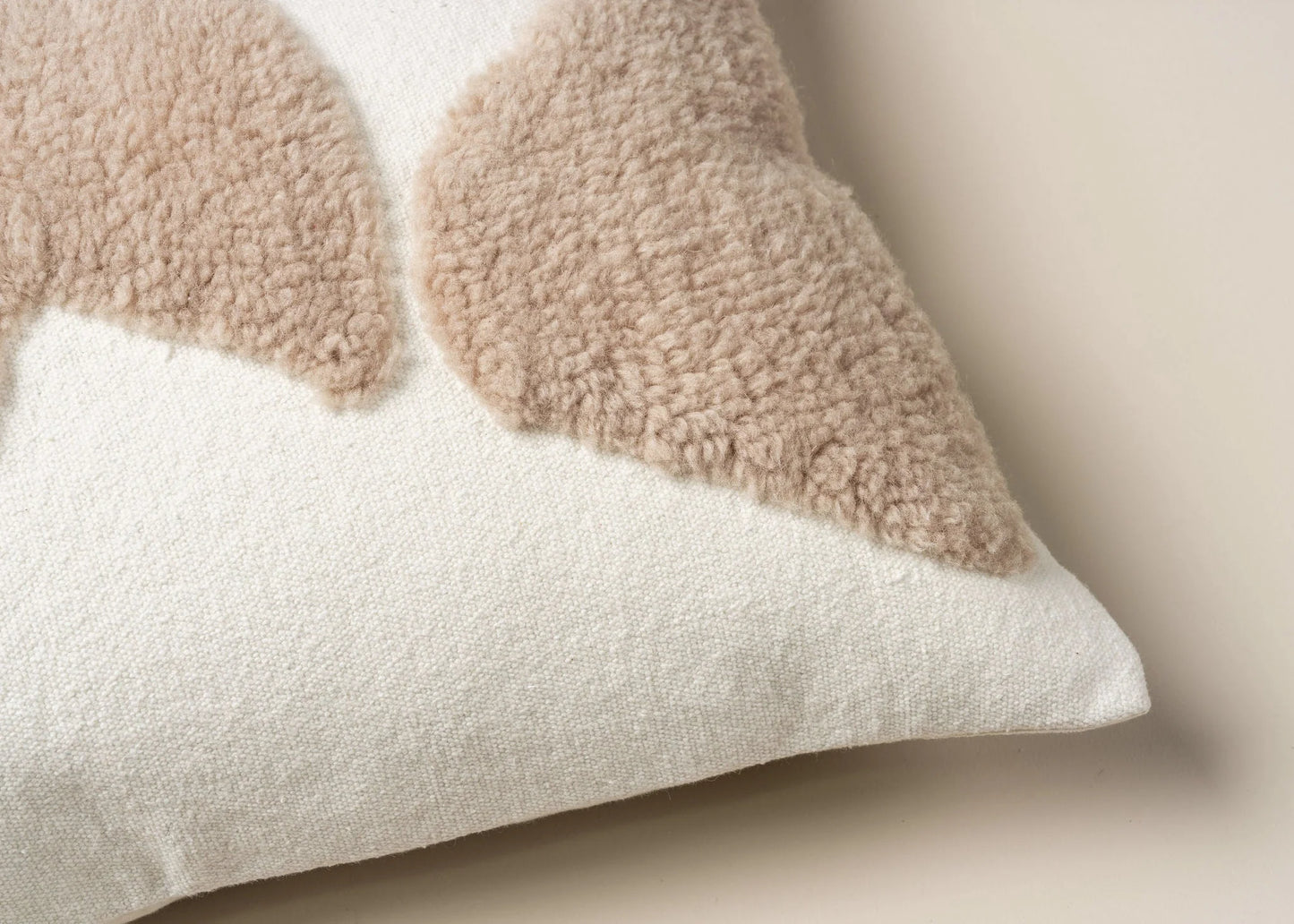 Saarde Abstract Lumbar Cushion | Ecru