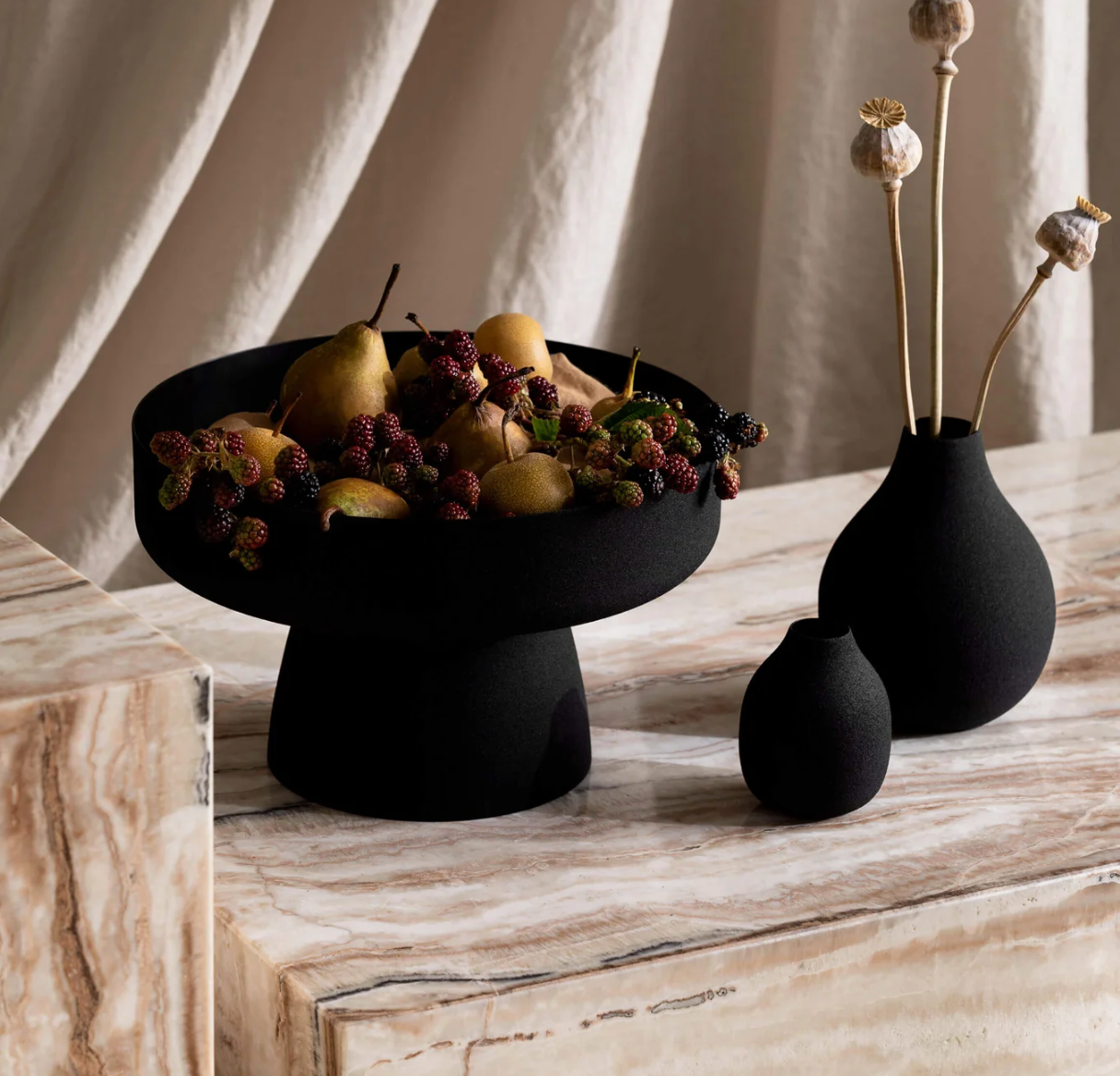 Mona Pedestal (Chalk, Black, Olive & Latte)