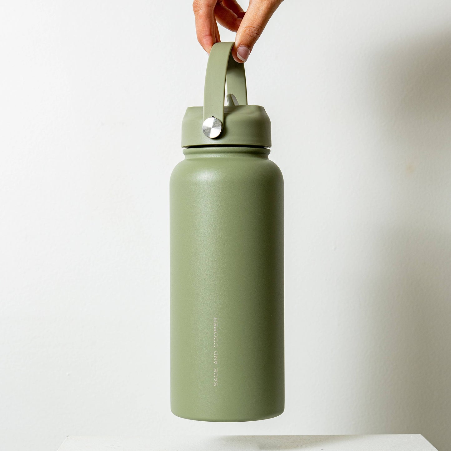 The Sage & Cooper Insulated Drink Bottle: Olive / 1 Litre