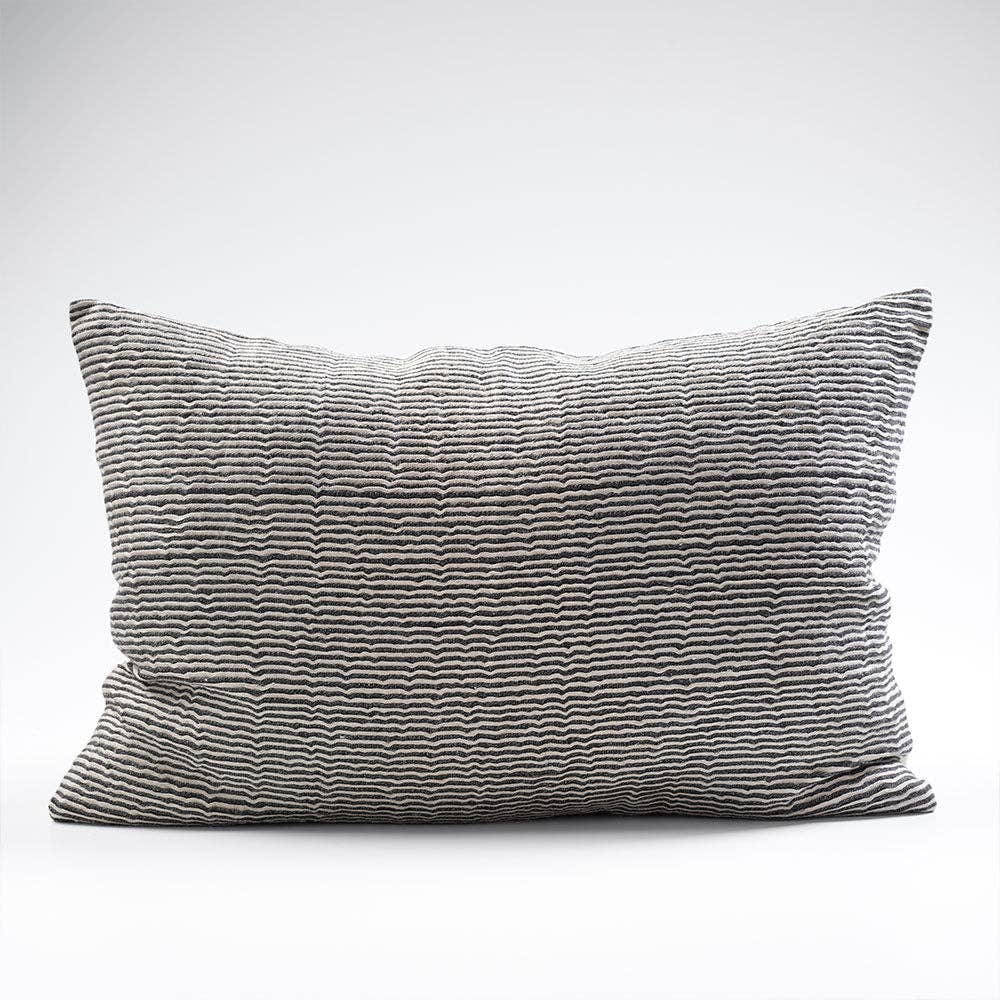 Vigare Linen Cushion Natural/Black 40x60cm