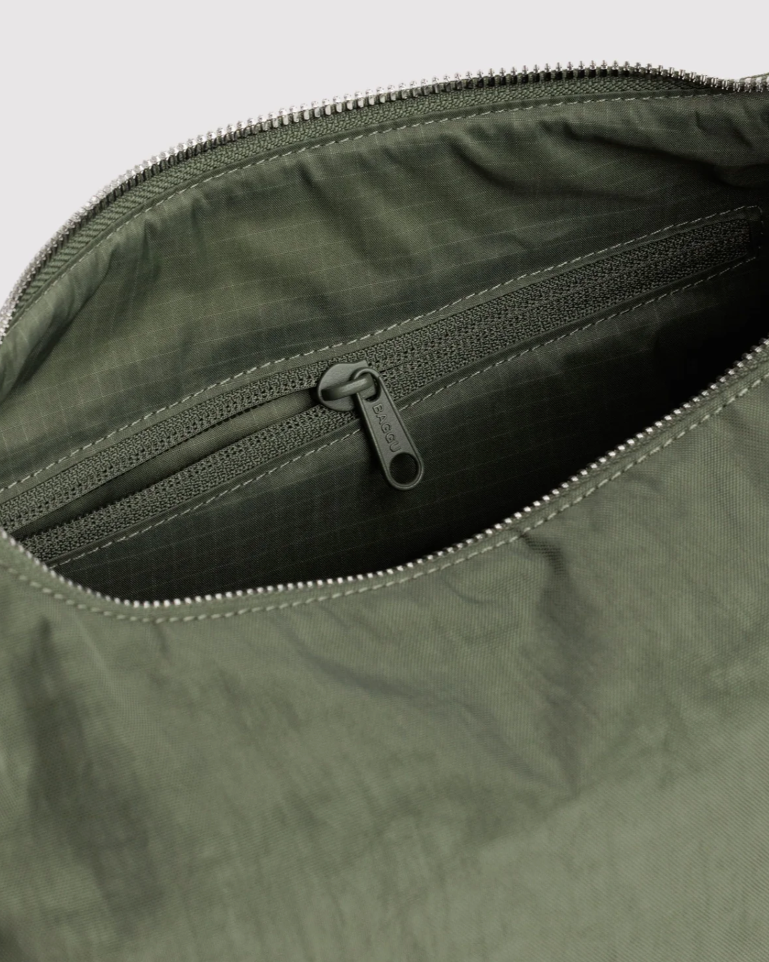 Nylon Meringue Bag CAPER