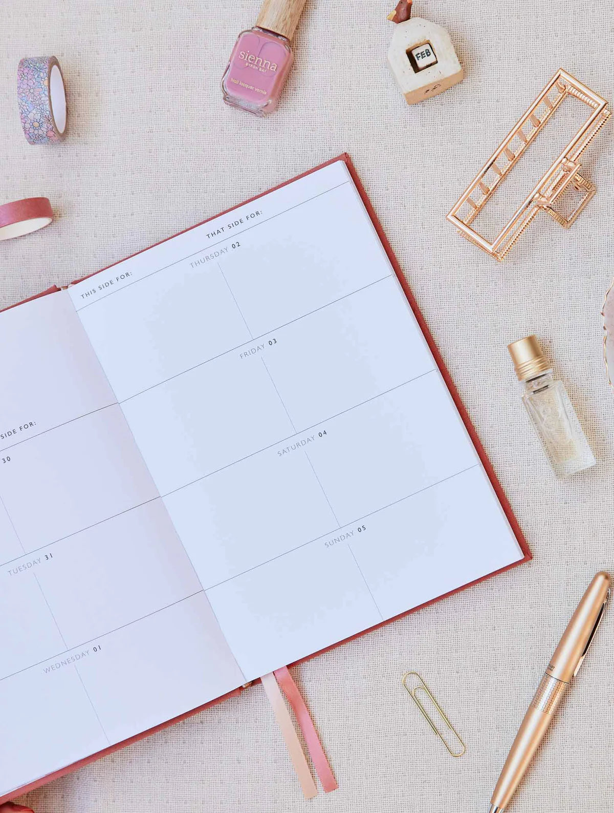 2025 Weekly Planner. Blush