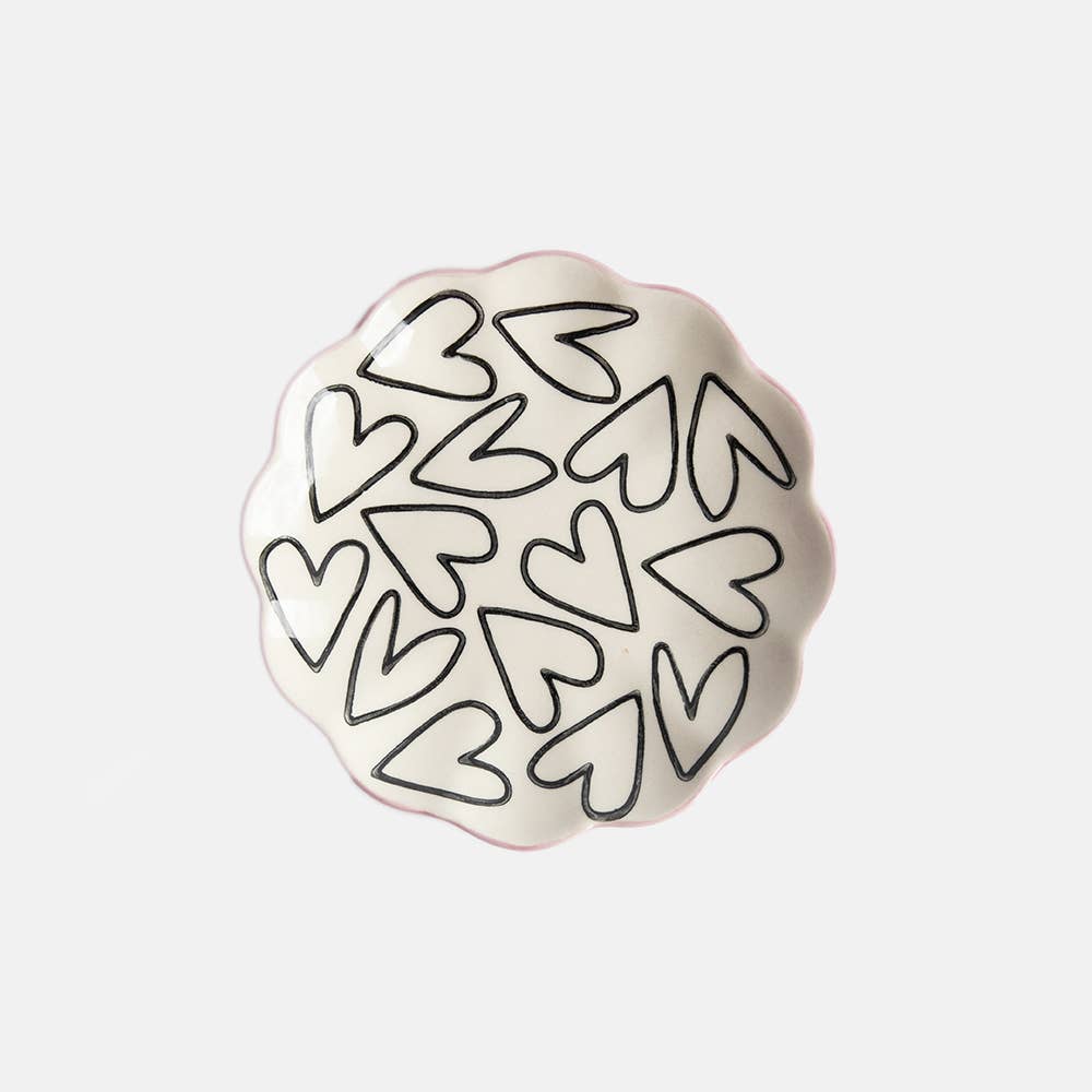 Outline Hearts Scallop Trinket Tray